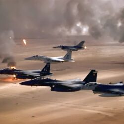 Kuwait-USA: USAF aircraft overfly Kuwaiti oil fires, Operation Desert Storm, 1991